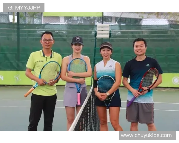 广州网球队世锦赛精彩配合展现团队精神与竞技实力